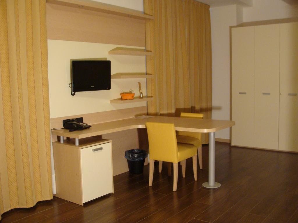 Groane Hotel Residence Cesano Maderno Pokój zdjęcie