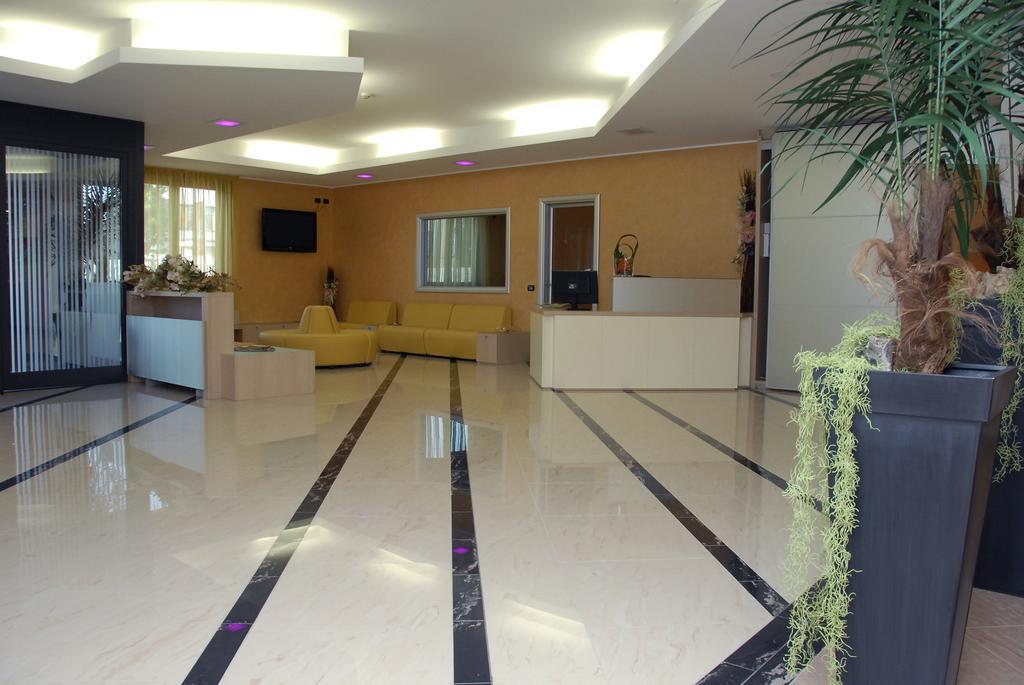 Groane Hotel Residence Cesano Maderno Zewnętrze zdjęcie