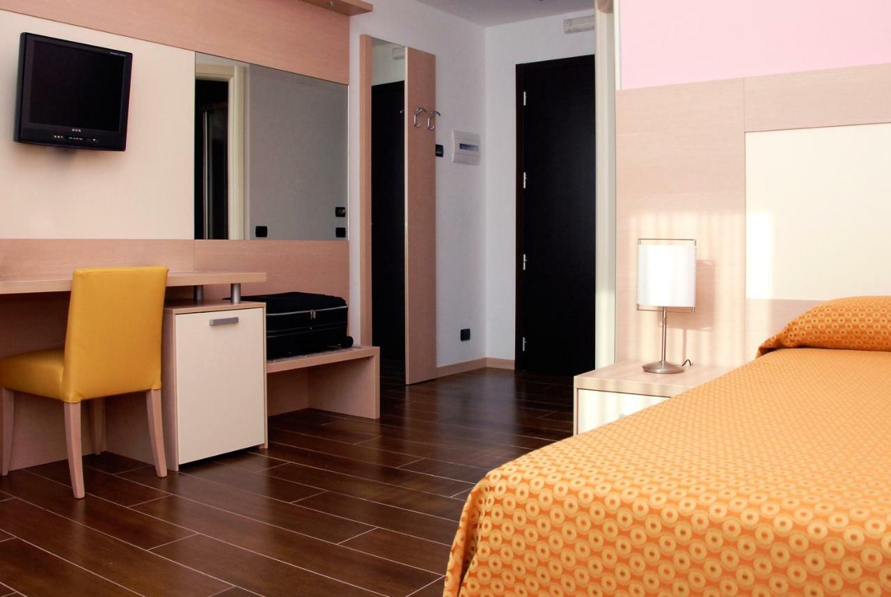 Groane Hotel Residence Cesano Maderno Zewnętrze zdjęcie