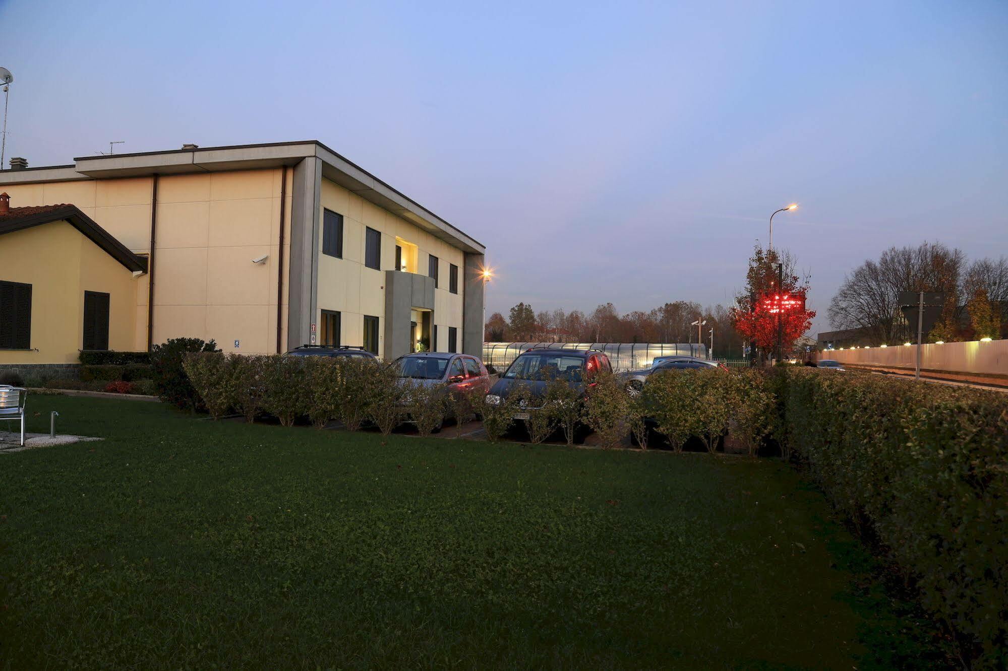 Groane Hotel Residence Cesano Maderno Zewnętrze zdjęcie